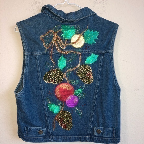 Studio 25 Jean Vest Hand Painted Christmas… - Picture 1 of 4
